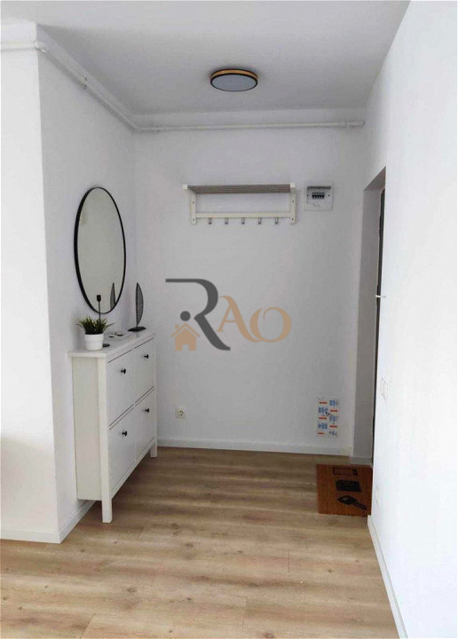 Apartament cochet, 2 camere, parcare, zona Vivo!