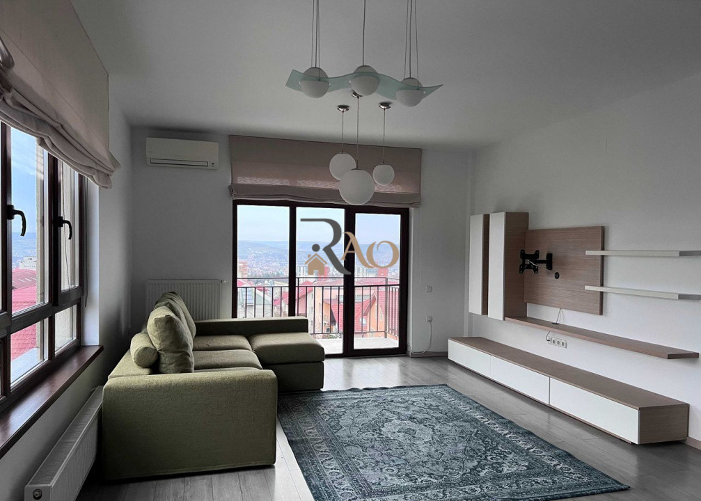 3 camere, 80mp, view superb, garaj, acces la gradina, zona Europa!