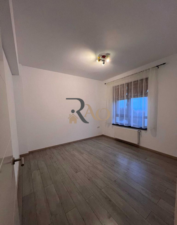 3 camere, 80mp, view superb, garaj, acces la gradina, zona Europa!