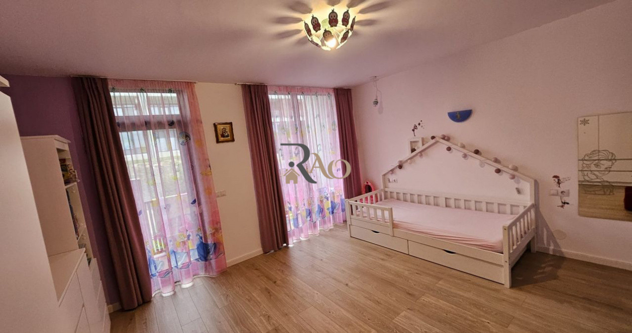 Duplex la cheie, 4 camere, cartier Voronet!