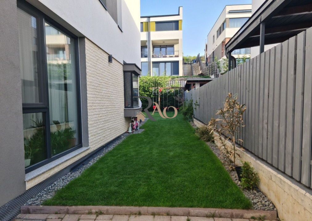 Duplex la cheie, 4 camere, cartier Voronet!