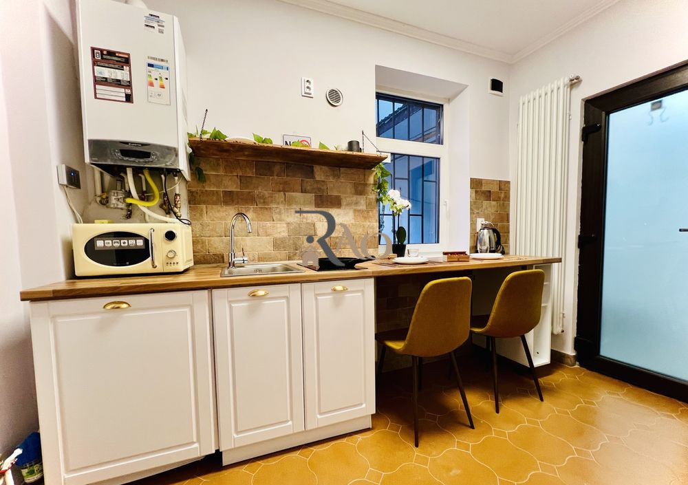 Apartament cu 1 camera, TOTUL NOU, zona magazinului Central!