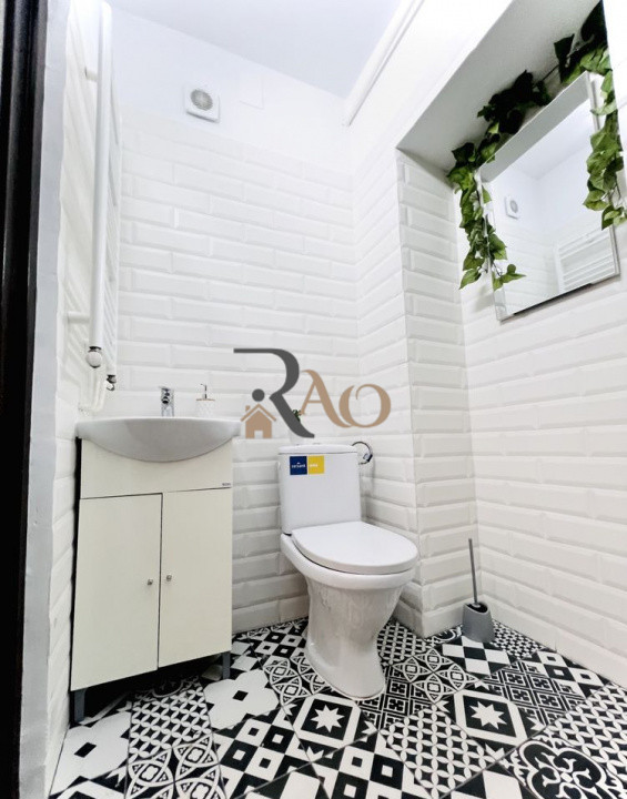 Apartament cu 1 camera, TOTUL NOU, zona magazinului Central!