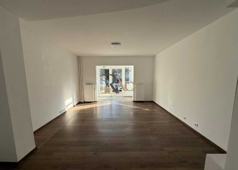 OPORTUNITATE! Spatiu comercial, 4 incaperi, 75mp, zona Calea Floresti!