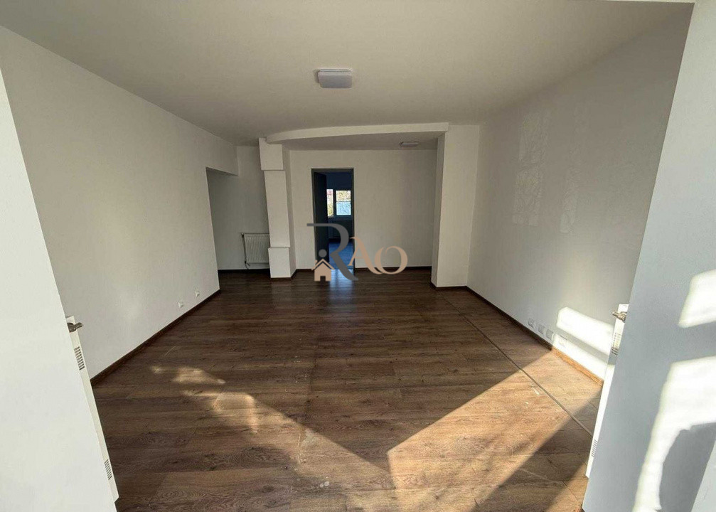 OPORTUNITATE! Spatiu comercial, 4 incaperi, 75mp, zona Calea Floresti!