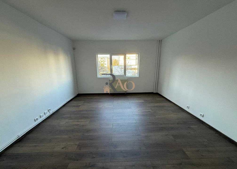 OPORTUNITATE! Spatiu comercial, 4 incaperi, 75mp, zona Calea Floresti!