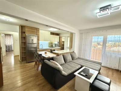 Apartament cu 4 camere, 80mp, parcare, zona strazii Aurel Vlaicu!