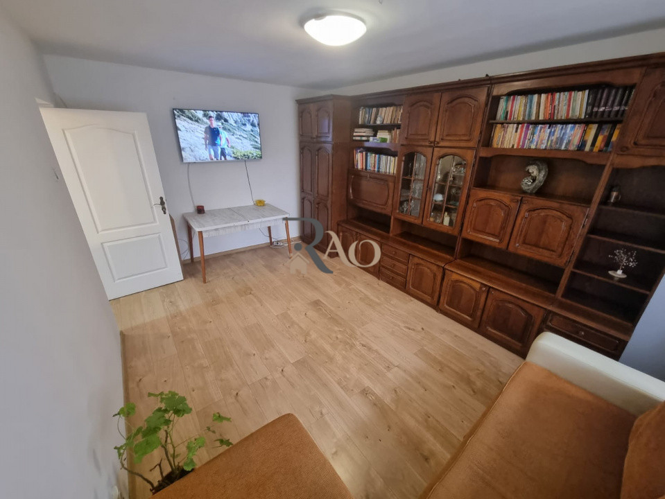 Apartament cu 3 camere, 68mp, decomandat, zona strazii Aurel Vlaicu!