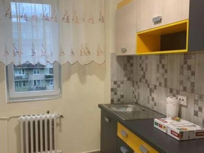 Apartament cu 2 camere, 50mp, zona strazii Bizusa!