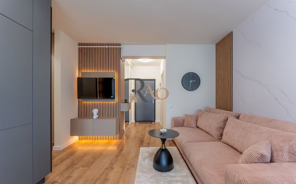 Apartament NOU, LUX, 3 camere, 54 mp, terasa, zona Terra!