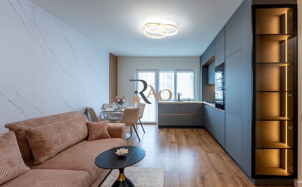 Apartament NOU, LUX, 3 camere, 54 mp, terasa, zona Terra!
