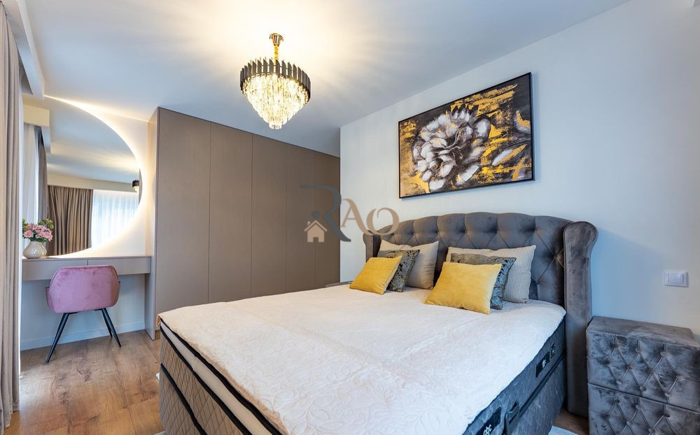 Apartament NOU, LUX, 3 camere, 54 mp, terasa, zona Terra!