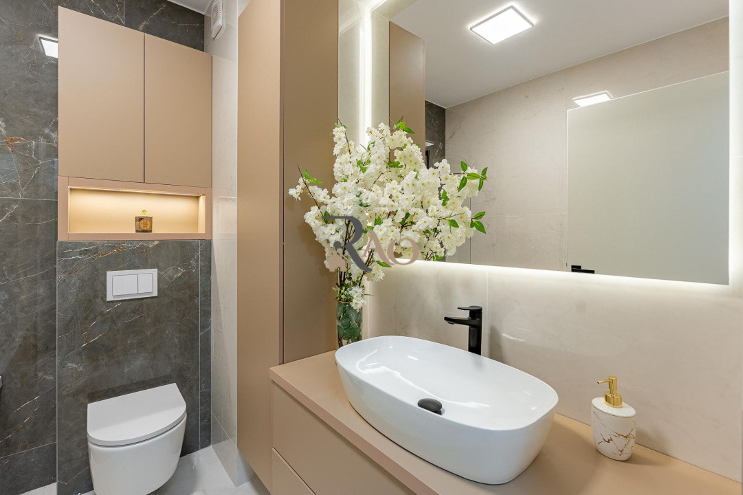 Apartament NOU, LUX, 3 camere, 54 mp, terasa, zona Terra!