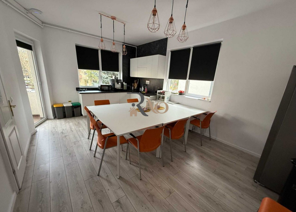 Spatiu de birouri, 280mp, parcari, A.C, 4 terase, zona Mircea Eliade-Zorilor!