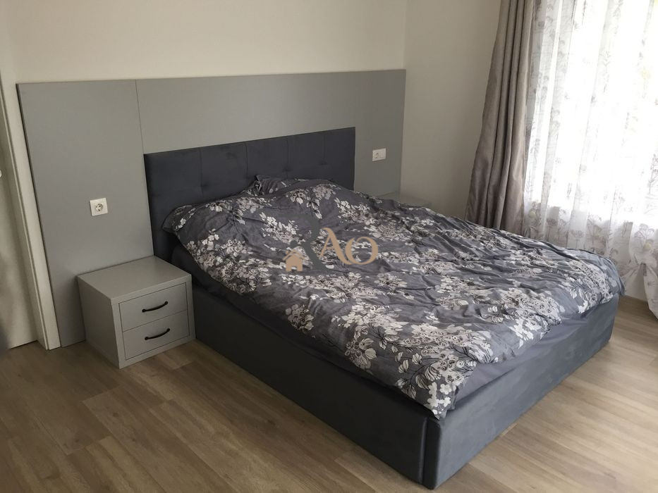 Duplex la cheie de inchiriat, 4 camere, 135mp, teren de 200mp, zona Borhanci!
