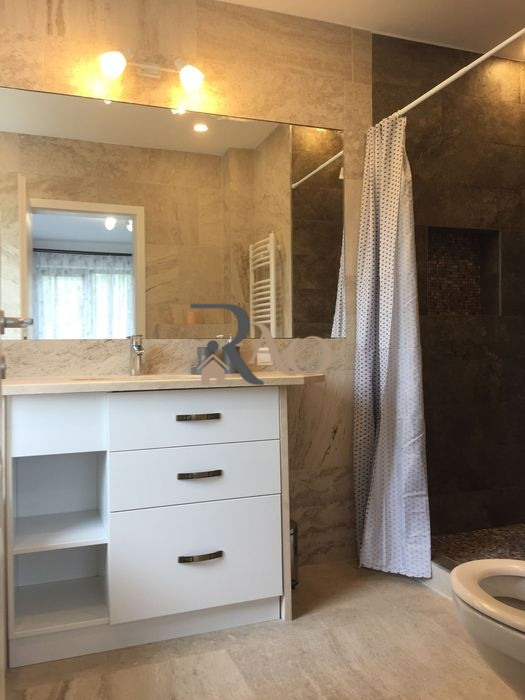 Duplex la cheie de inchiriat, 4 camere, 135mp, teren de 200mp, zona Borhanci!