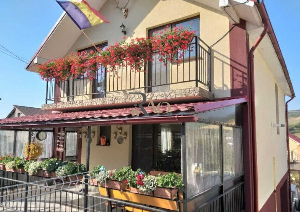 Casa individuala de inchiriat, 4 camere, 140mp, zona Auchan-Iris!