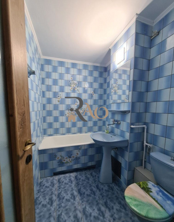 Prima inchiriere, 3 camere, 70mp, parcare, beci, zona Piata Marasti!