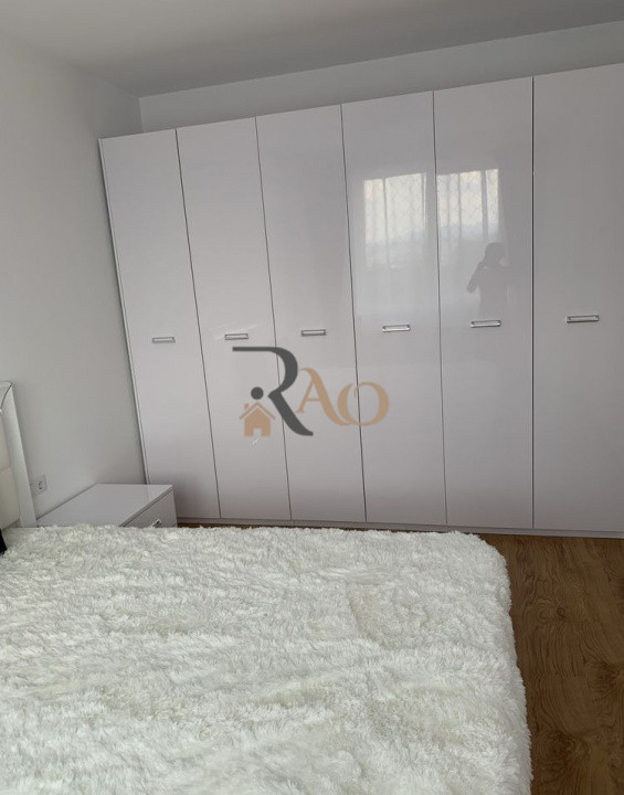 Apartament de inchiriat cu 2 camere, terasa, zona Vivo!