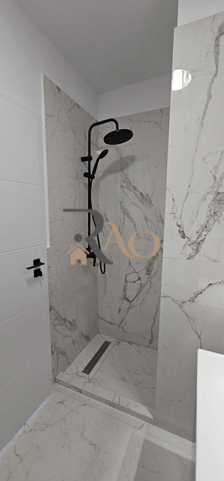 Apartament LUX 3 camere, 68mp, zona Oncos!