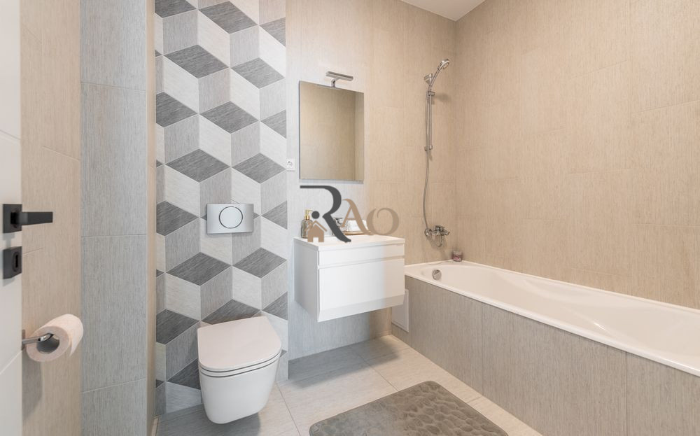 Apartament NOU, LUX, 3 camere, 87mp, zona Taietura Turcului!