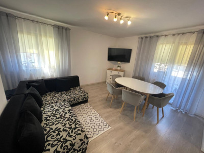 Apartament 3 camere, 82mp, terasa, parcare, zona Marasti!
