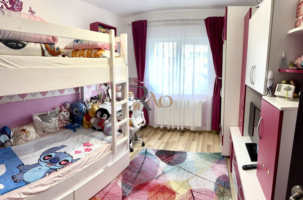 Apartament modern, 3 camere, 65mp, balcon, parcare, zona strazii Anina-Marasti!