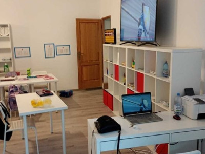 Spatiu comercial 70mp, curte, zona strazii Bistritei!