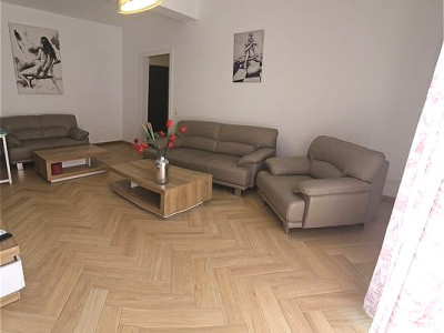 Apartament superb, 2 camere, terasa 60mp, garaj, zona Bazei Sportive-Gheorgheni!