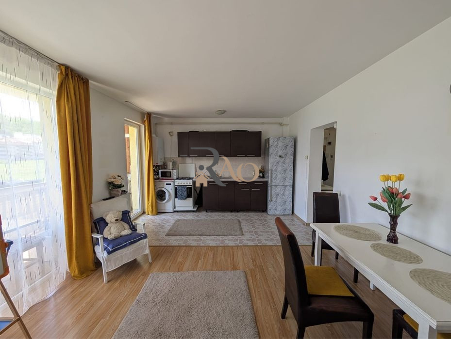 Apartament cu 2 camere, 50mp, 2 balcoane, zona Porii!