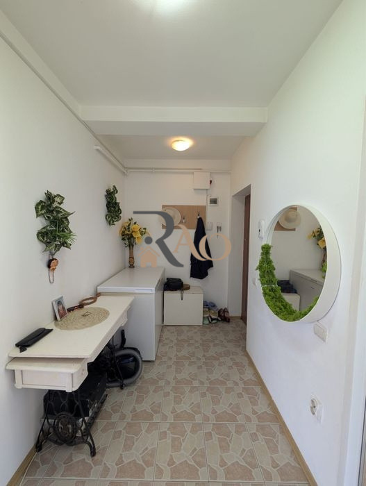 Apartament cu 2 camere, 50mp, 2 balcoane, zona Porii!