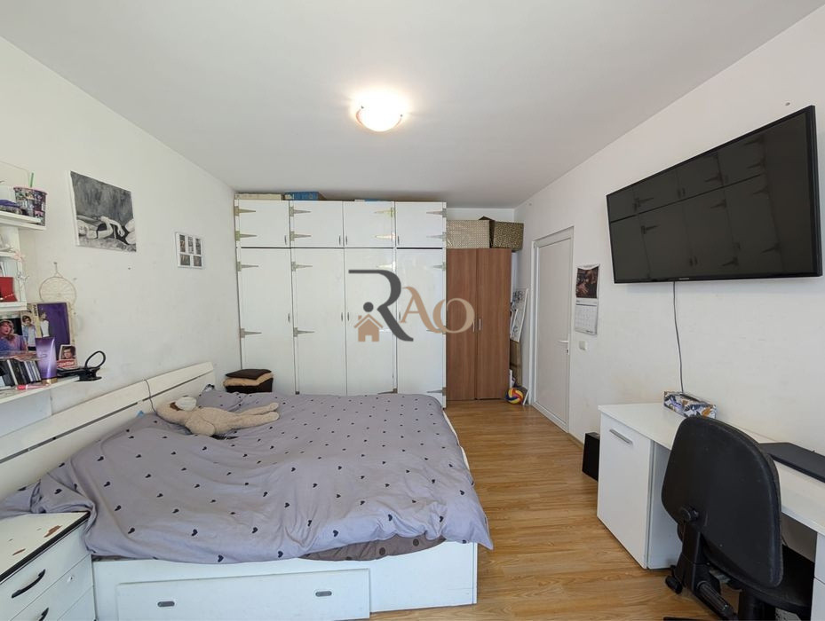 Apartament cu 2 camere, 50mp, 2 balcoane, zona Porii!