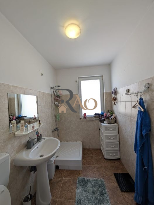 Apartament cu 2 camere, 50mp, 2 balcoane, zona Porii!