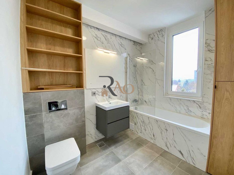 PENTHOUSE ULTRAFINISAT, 4 camere, terasa 44mp, parcare, zona Iulius Mall!