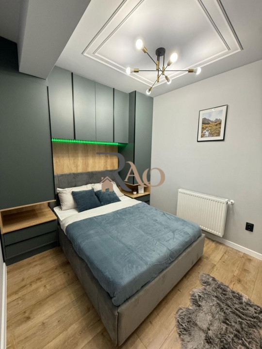 Apartament NOU, LUX, 3 camere, terasa, garaj, zona Terra!