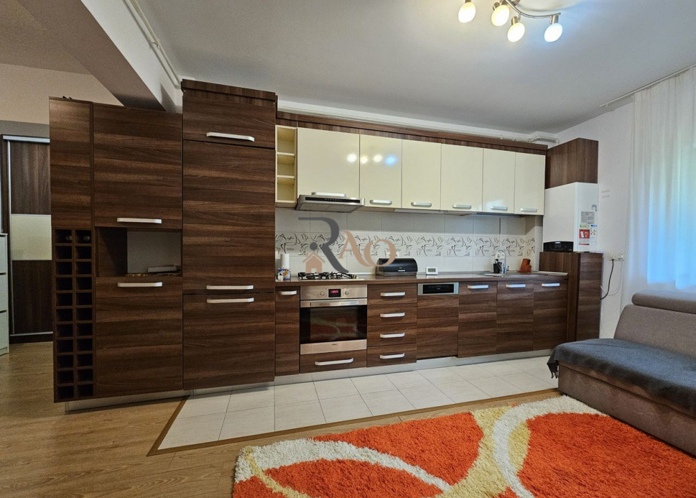 Apartament cu 3 camere, terasa, parcare, zona Edgar Quinet-Manastur!