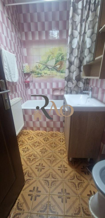 Apartament cu 2 camere, 53mp, balcon inchis, 2 boxe la subsol, zona Intre Lacuri