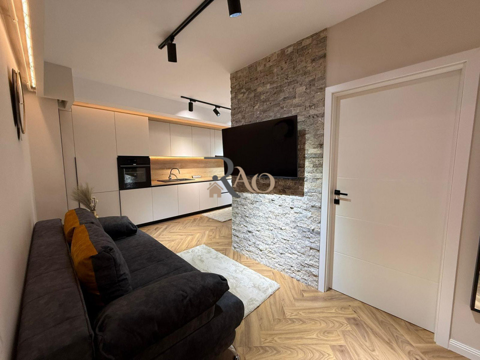 OPORTUNITATE! Ap SUPERB, 3 camere, GRADINA, Zona Terra!