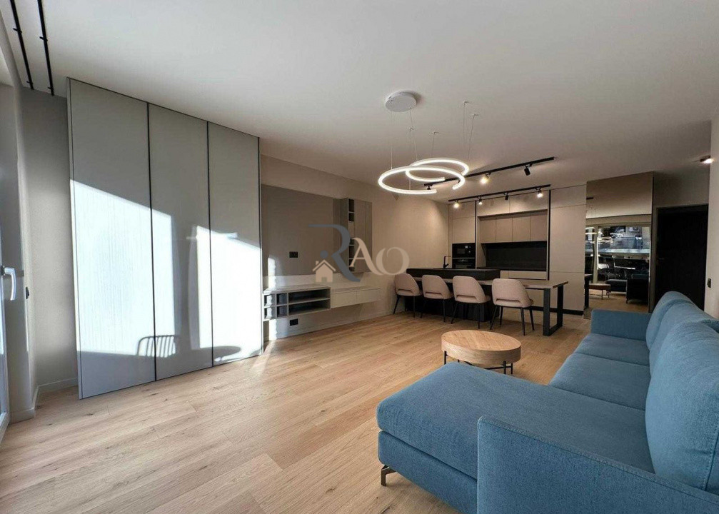 Apartament LUX, 2 camere, balcon, A.C, zona FSEGA!