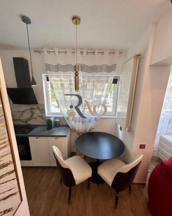 Modern, 2 camere, A.C, parcare, zona Hateg-Grigorescu!