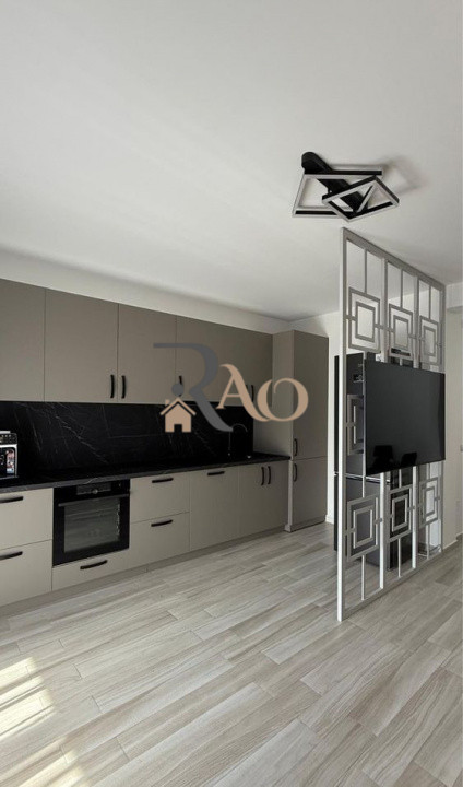 Prima inchiriere, apartament in casa, 3 camere, zona Someseni!