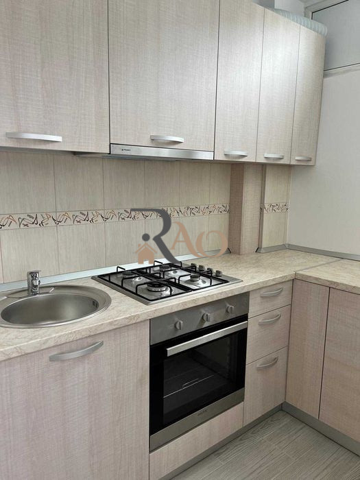 Garsoniera cocheta, 32mp, renovata, zona Detunata!