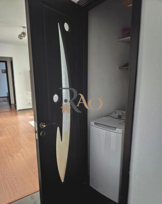 Ap cochet, 2 camere, balcon, zona Stefan Mora-Grigorescu!