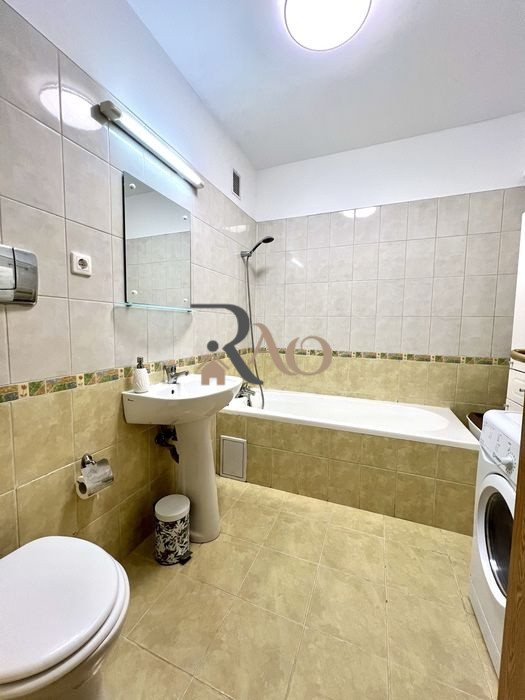 Apartament cu 2 camere, 58mp, balcon, zona Nasaud-Centru!