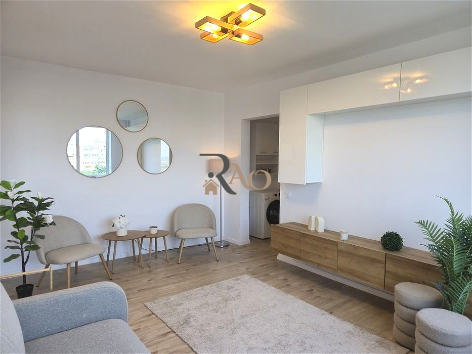 COCHET| PRIMA INCHIRIERE| 2 camere| 52mp| Zona Iulius Mall!