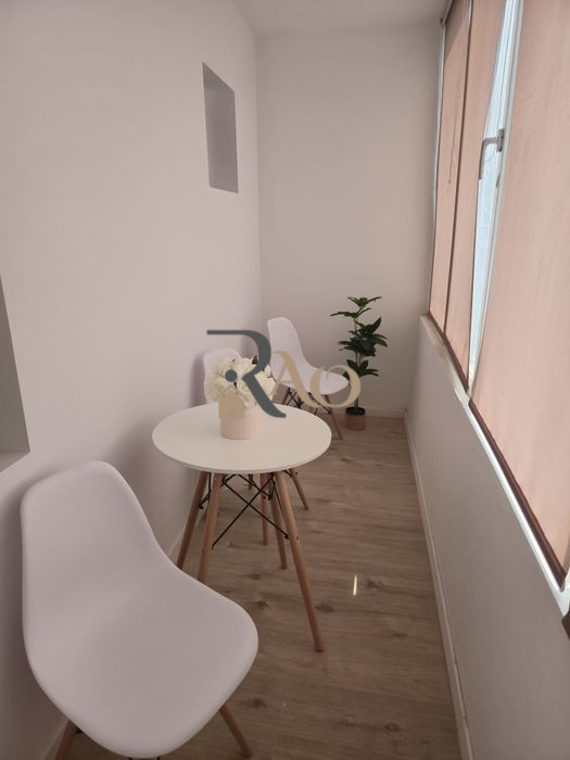 COCHET| PRIMA INCHIRIERE| 2 camere| 52mp| Zona Iulius Mall!
