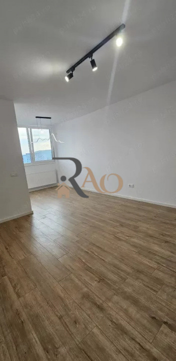 Garsoniera complet refacuta - geamuri tripan, incalzire in pardoseala - Manastur