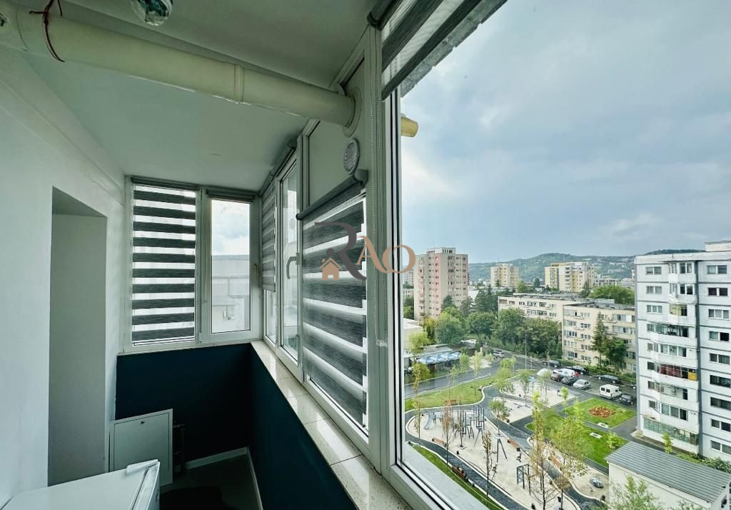 OPORTUNITATE! Ap cochet| 2 dormitoare|balcon| zona Manastur!