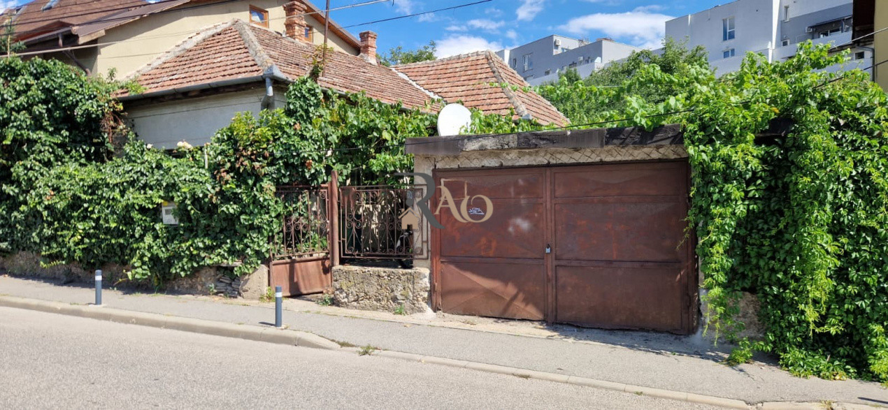 OPORTUNITATE DE INVESTITIE! Teren intravilan 251 mp, zona Intre Lacuri!
