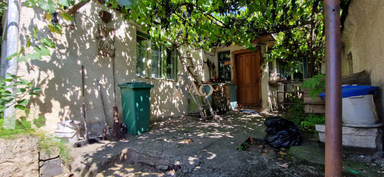 OPORTUNITATE DE INVESTITIE! Teren intravilan 251 mp, zona Intre Lacuri!